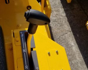SV204D analog cable driven forward and reverse lever on the operator deck.