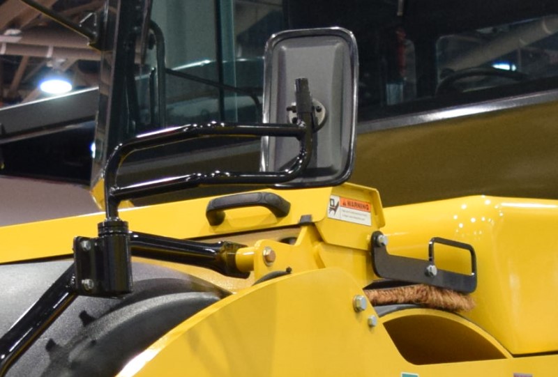 Close up of the optional front mirror kit for the SW884 and SW994 79" and 84" tandem asphalt rollers.